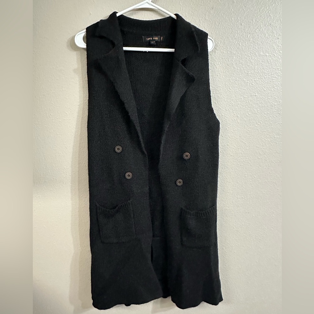Love Tree Black Sweater Vest